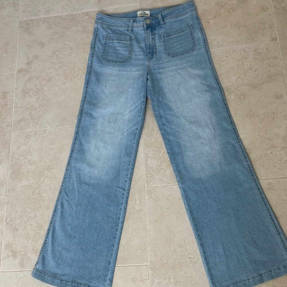 Jordache Women’s Wide-Leg Jeans – Size 8 – Light Wash Denim - Picture 6 of 12